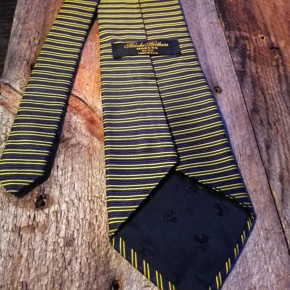 Tie - Picture 3 of 3